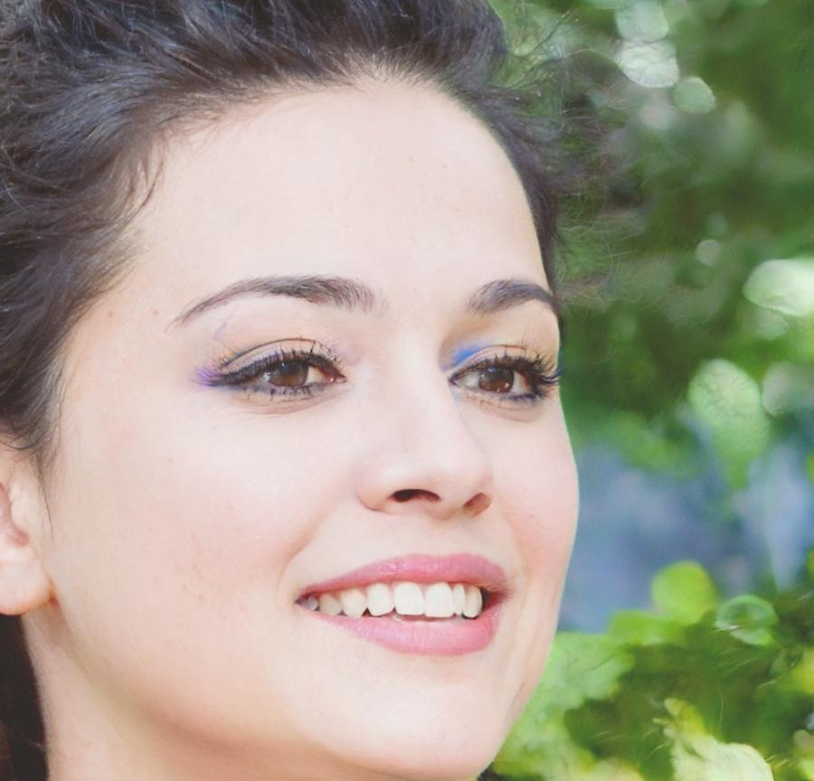 Programme instructor reviewing financial planning methods